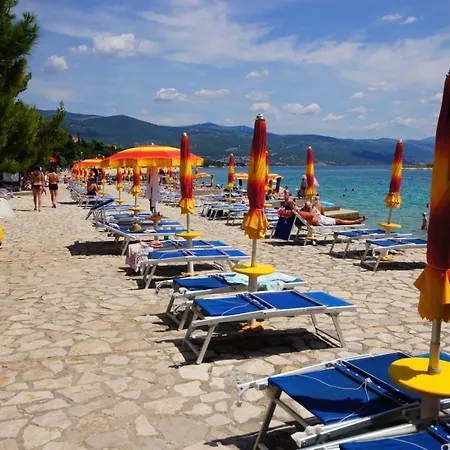 In With Sea View, Balcony, Air Conditioning, W-lan 3541-3 Guest house *
